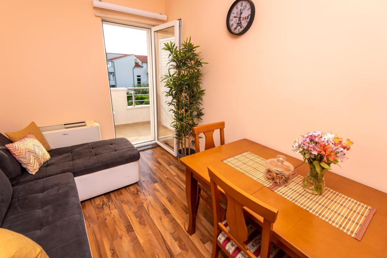 Antonio Apartmani Подстрана Экстерьер фото