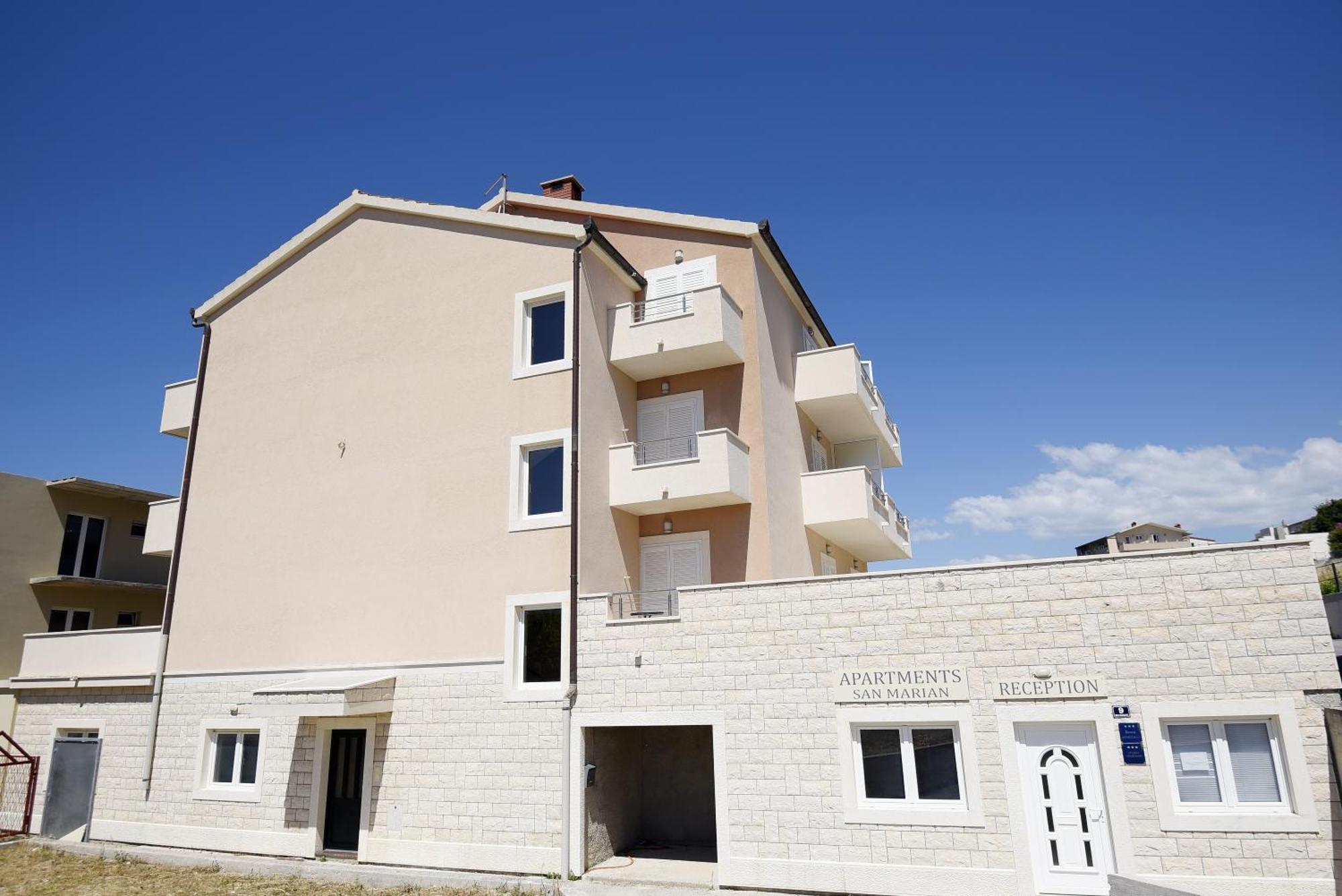 Antonio Apartmani Подстрана Номер фото